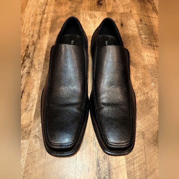 Dress shoe - Picture 2 of 4